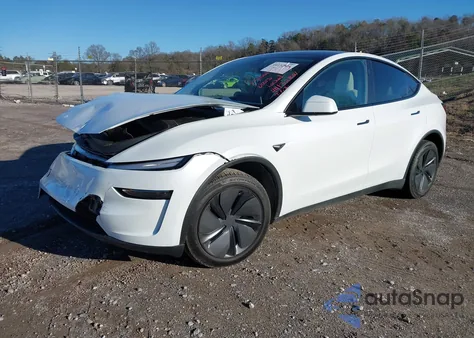 2026 Tesla Model Y Premium Rear-Wheel Drive/Standard Rear-Wheel Drive from USA, damaged, VIN 7SAYGDED6TA491861